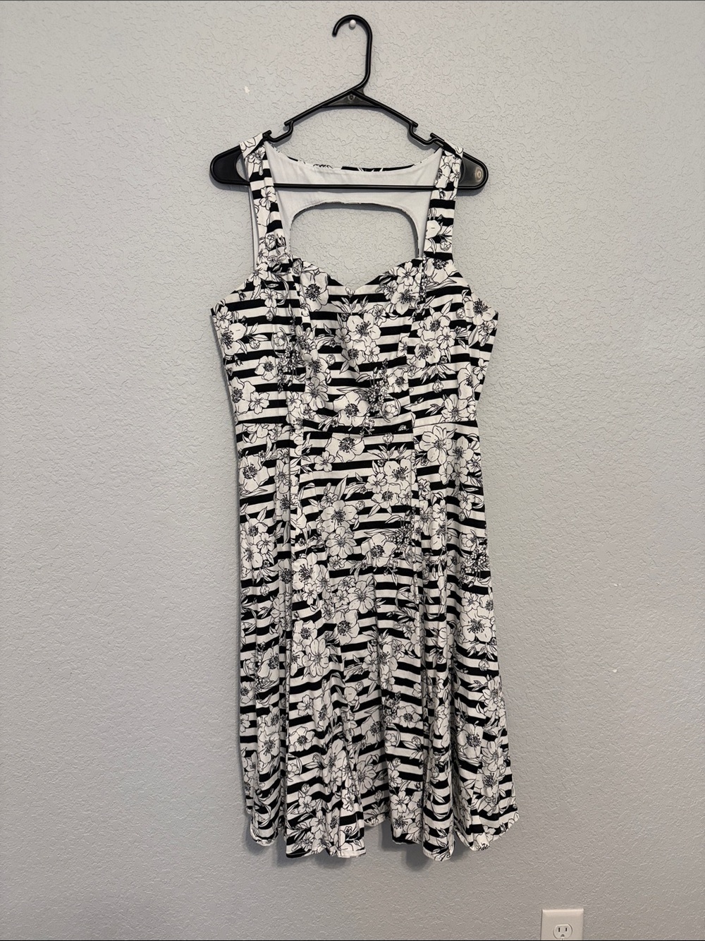 torrid Black & White Floral Stripe Midi Dress with Keyhole Back